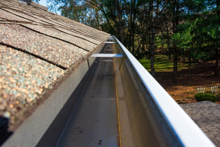 Ennis gutter cleaning near me